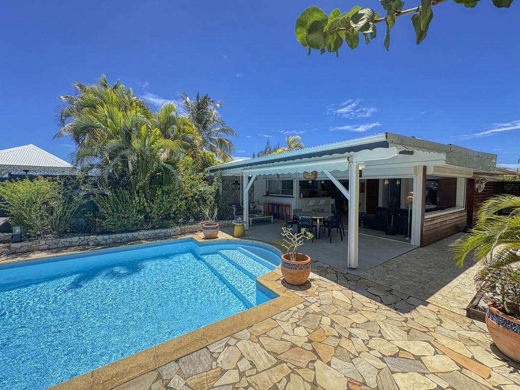 35.Location villa piscine vue mer Saint François Guadeloupe_ Ensemble